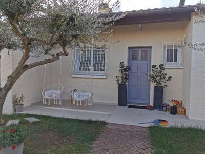 Maison - 105 m² - 4 pièces