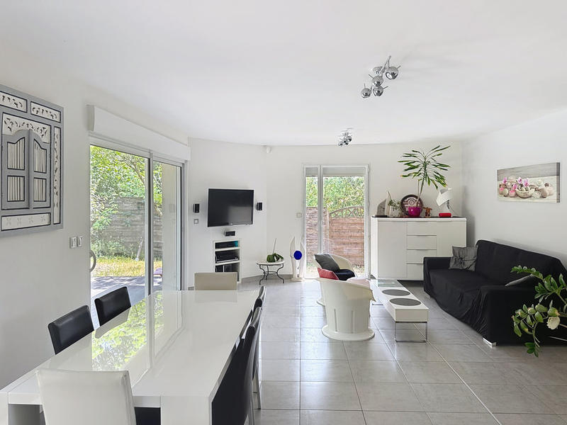 Maison - 129 m² - 6 pièces