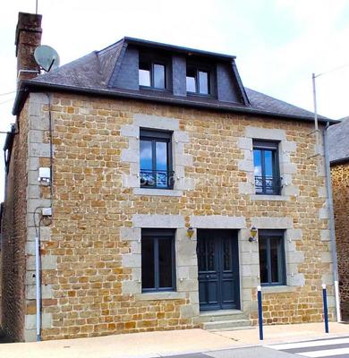 Maison - 112 m² - 7 pièces