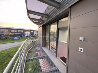 Bureau - 47 m² - 2 pièces