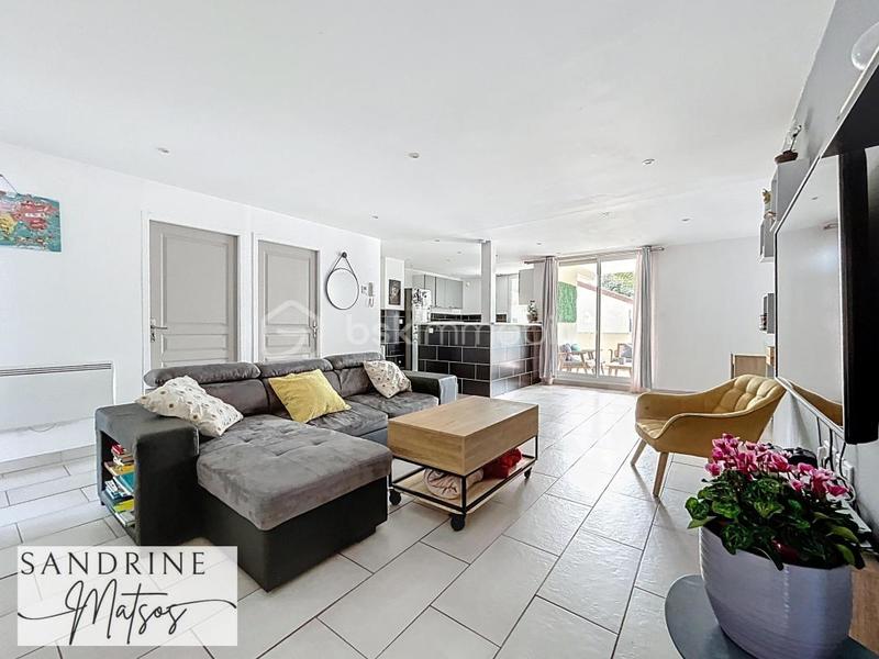 Appartement - 102 m² - 5 pièces