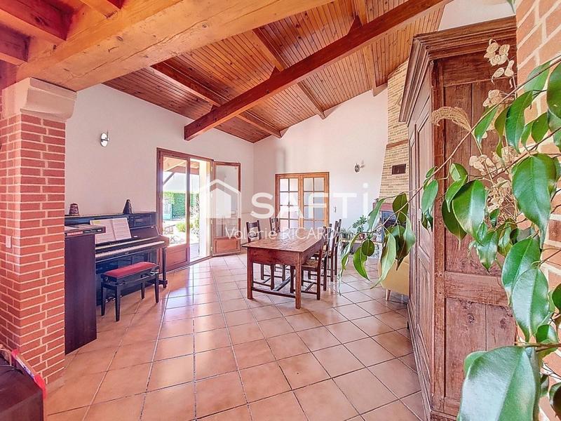 Maison - 144 m² - 5 pièces