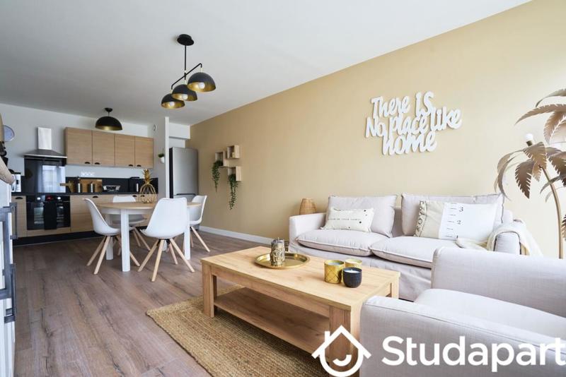 Chambre - 14 m² - 1 pièce