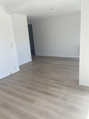 Appartement - 60 m² - 2 pièces