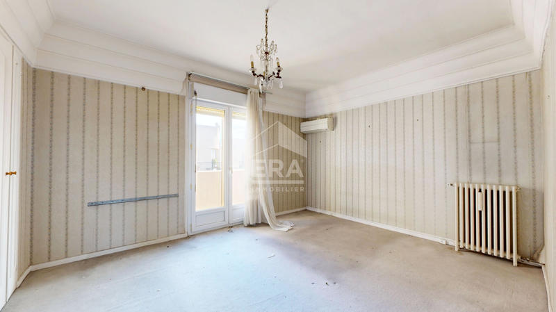 Appartement - 156 m² - 6 pièces