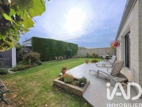 Maison - 96 m² - 5 pièces