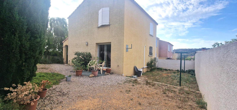 Maison - 92 m² - 4 pièces