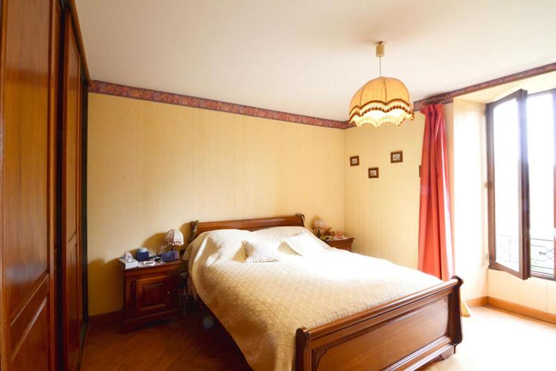 Maison - 186 m² - 6 pièces