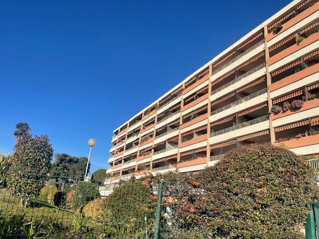 Appartement - 82 m² - 3 pièces