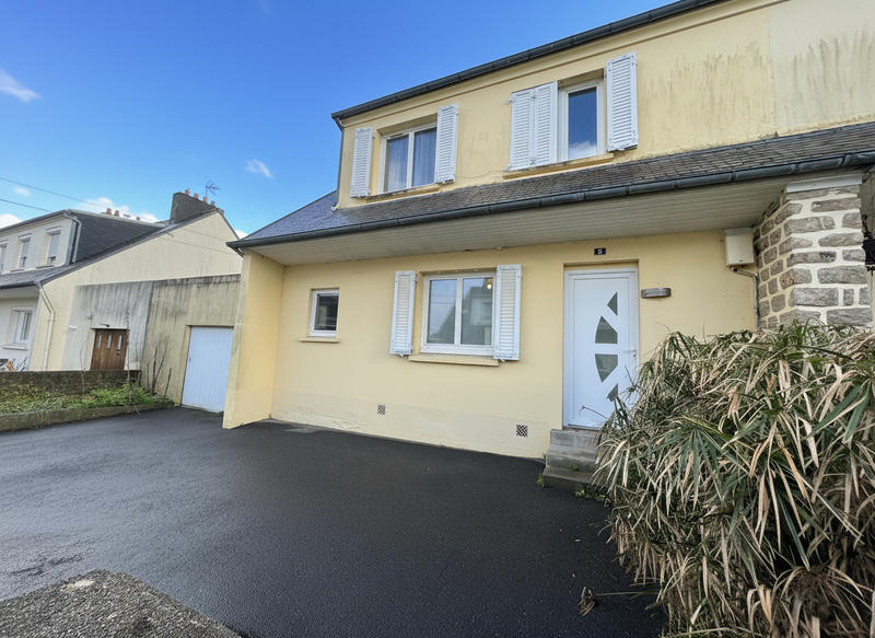 Maison - 91 m² - 5 pièces