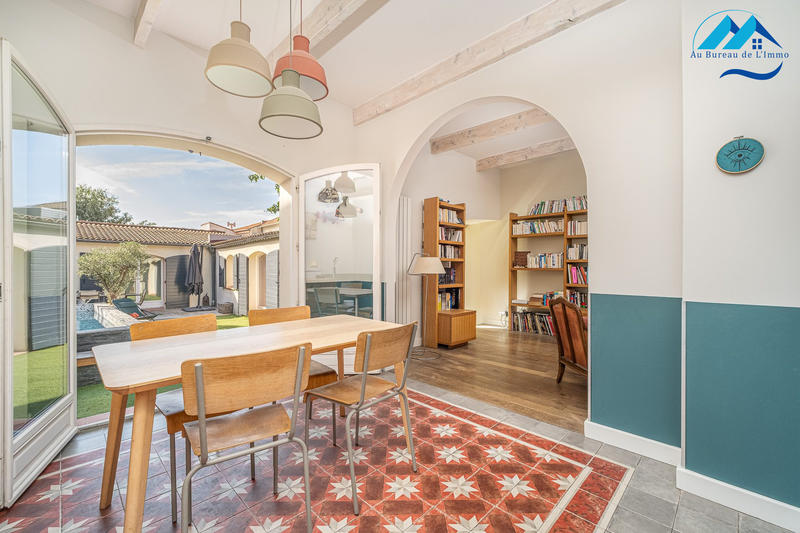 Maison - 197 m² - 8 pièces