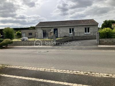 Maison de village - 89 m² - 4 pièces