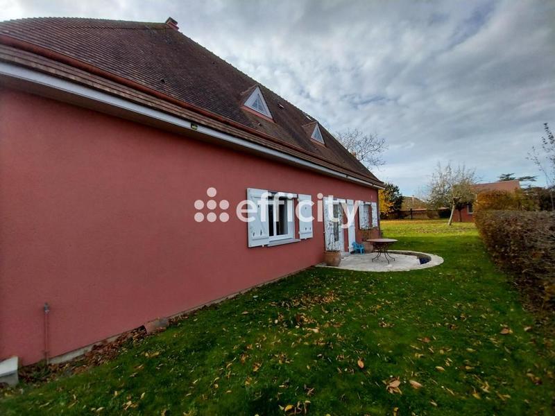 Maison - 210 m² - 7 pièces