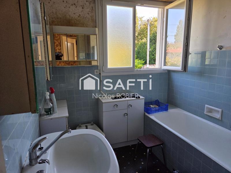 Maison - 96 m² - 5 pièces