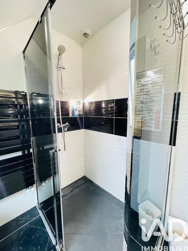 Maison - 105 m² - 4 pièces