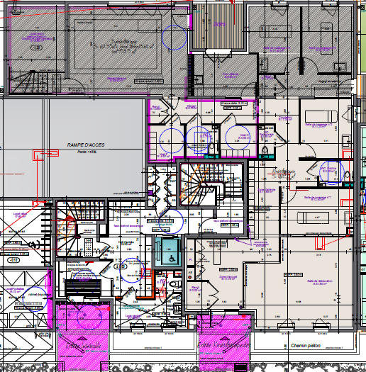 Bureau - 214 m² - 4 pièces