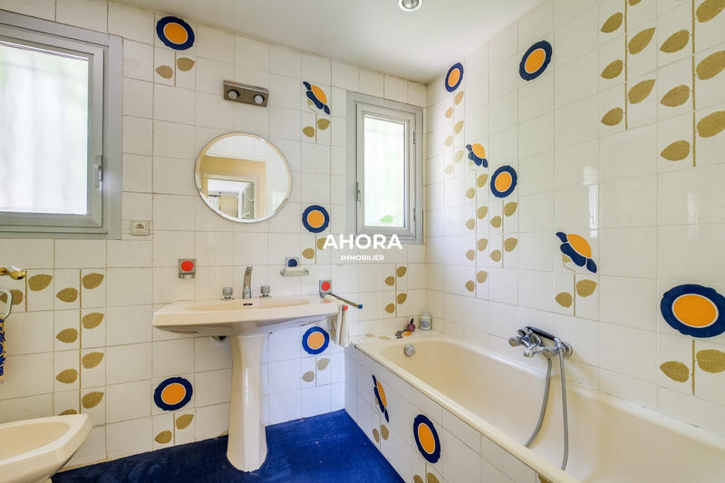 Bastide - 260 m² - 6 pièces