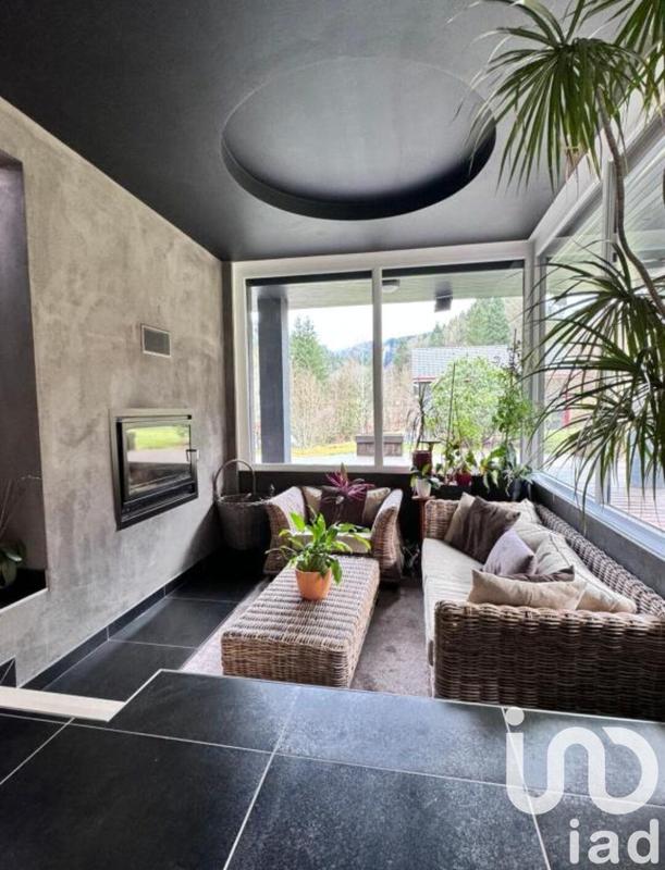 Maison de maîtres - 352 m² - 13 pièces