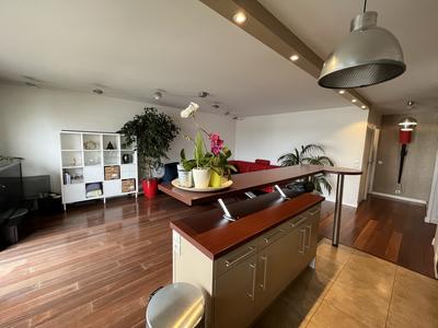 Appartement - 88 m² - 4 pièces