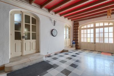 Maison - 265 m² - 10 pièces