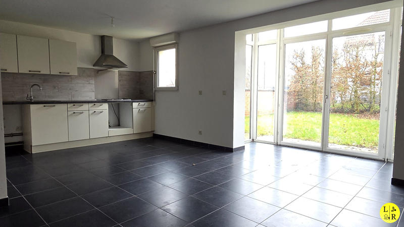 Maison - 91 m² - 5 pièces