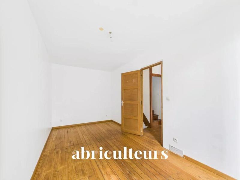 Maison - 92 m² - 7 pièces