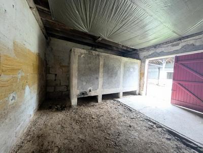 Maison - 100 m² - 2 pièces