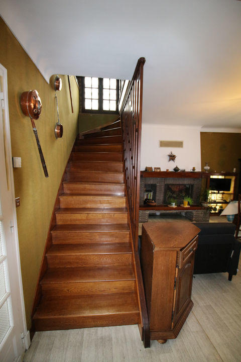 Maison - 208 m² - 11 pièces