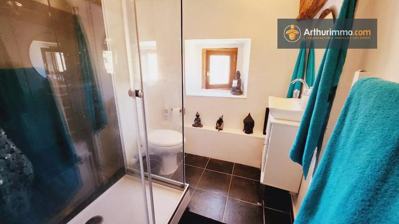 Maison - 137 m² - 8 pièces