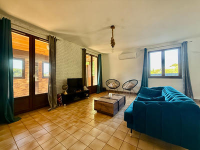 Maison - 111 m² - 5 pièces