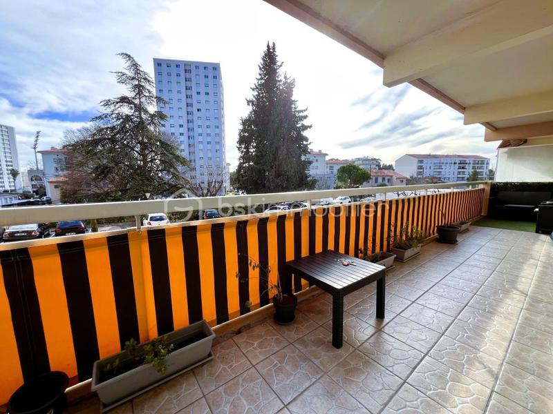 Appartement - 102 m² - 5 pièces