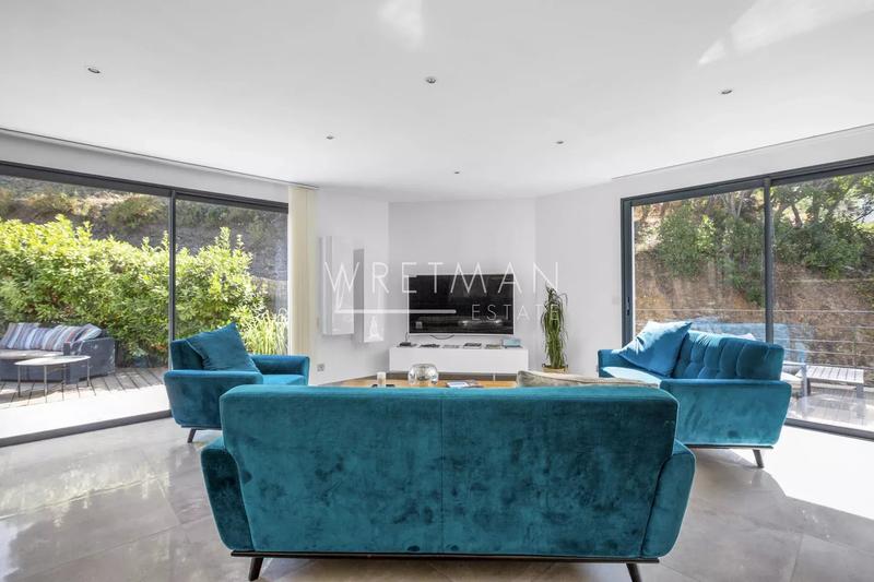 Villa - 180 m² - 7 pièces