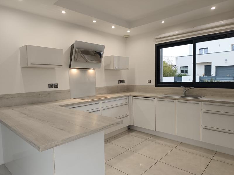 Villa - 144 m² - 5 pièces