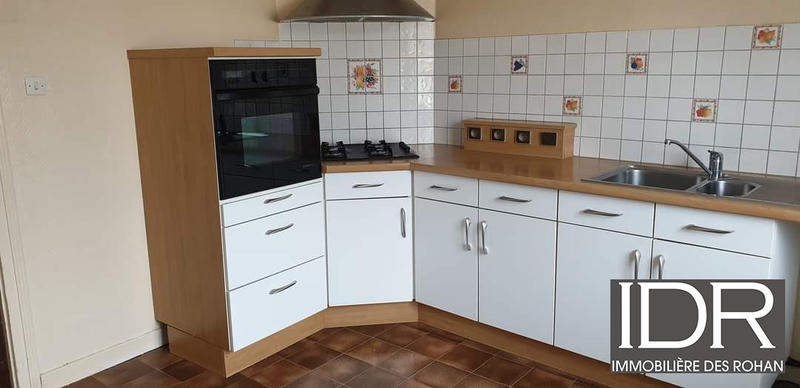 Appartement - 108 m² - 4 pièces