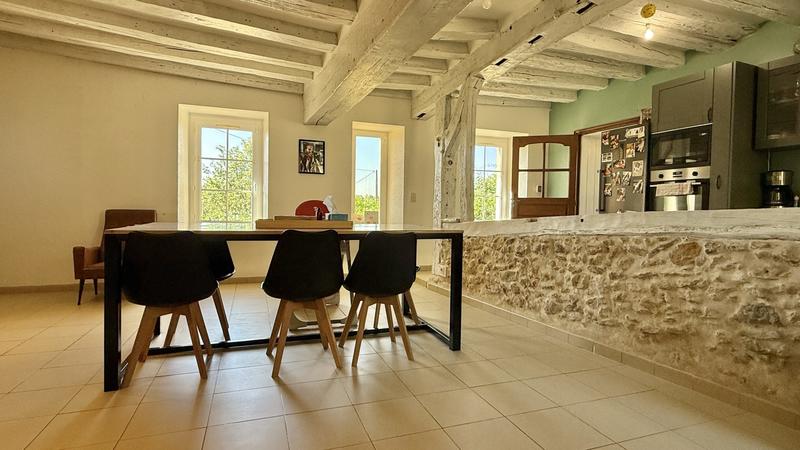 Maison - 122 m² - 5 pièces