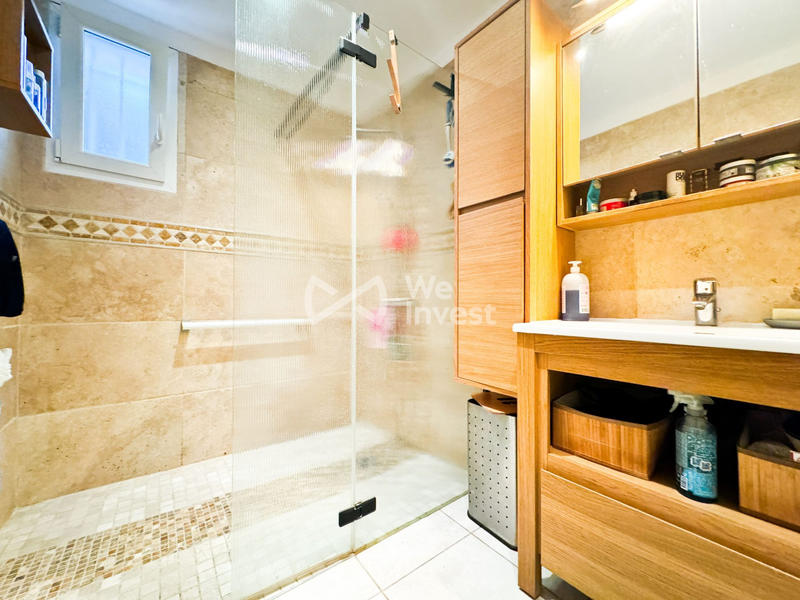 Villa - 140 m² - 6 pièces