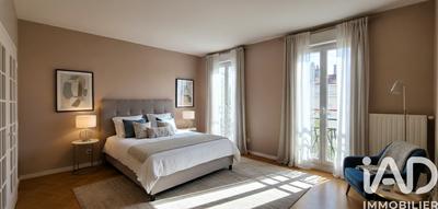 Appartement - 82 m² - 3 pièces