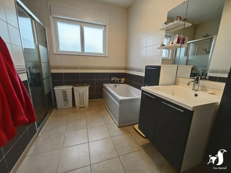 Maison - 127 m² - 6 pièces