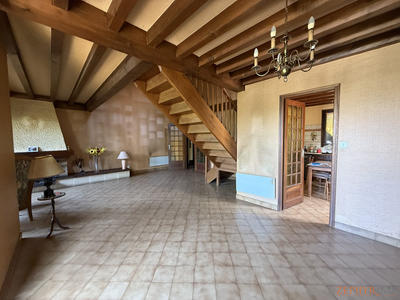 Maison traditionnelle - 125 m² - 5 pièces