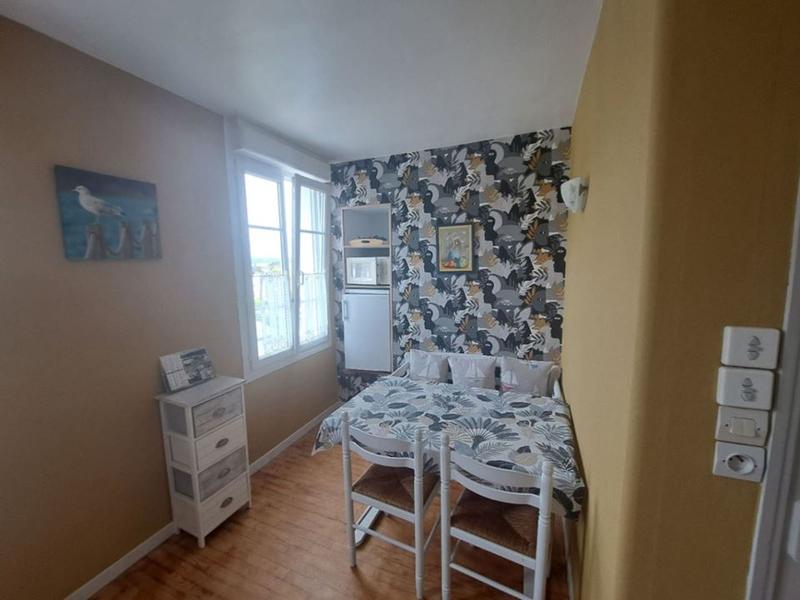 Maison traditionnelle - 84 m² - 6 pièces