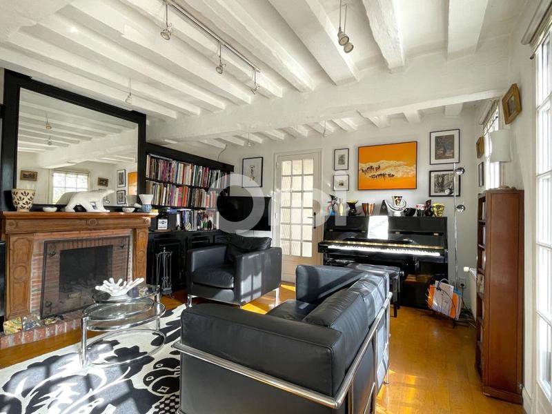 Maison - 162 m² - 5 pièces