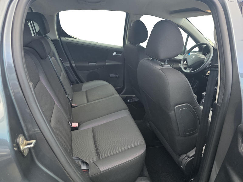 Peugeot 207 - 1.4 HDi 70 Cv Active - 4 Cv