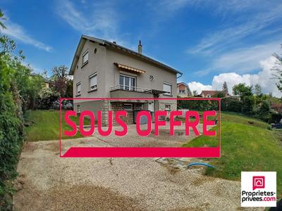 Maison - 110 m² - 5 pièces