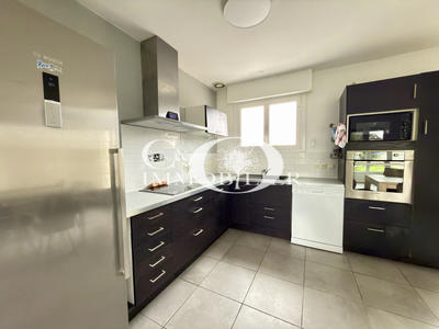 Maison - 111 m² - 5 pièces