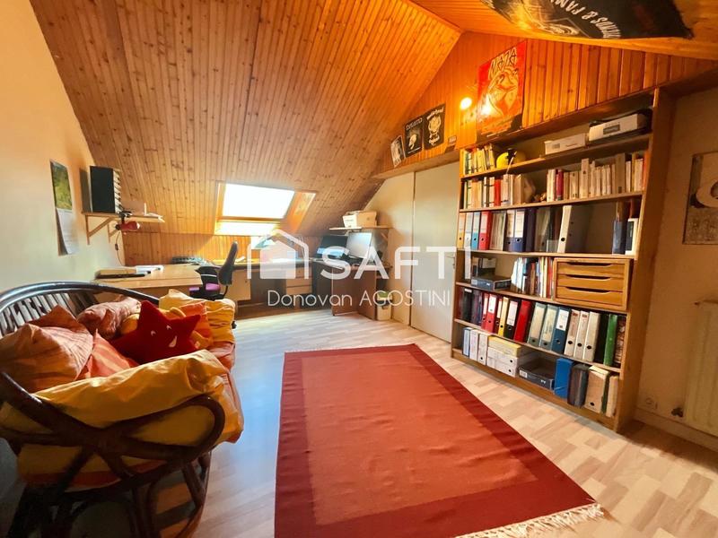 Maison - 110 m² - 4 pièces