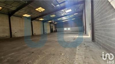 Local commercial - 1 180 m²