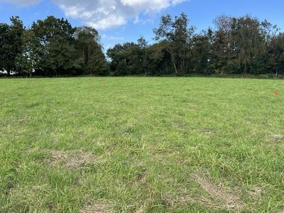 Terrain constructible - 910 m²