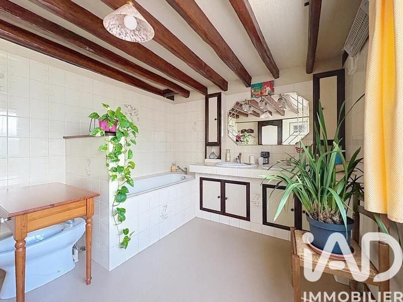 Maison - 182 m² - 6 pièces