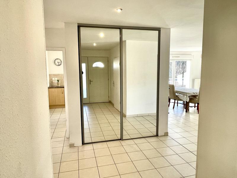 Villa - 94 m² - 4 pièces