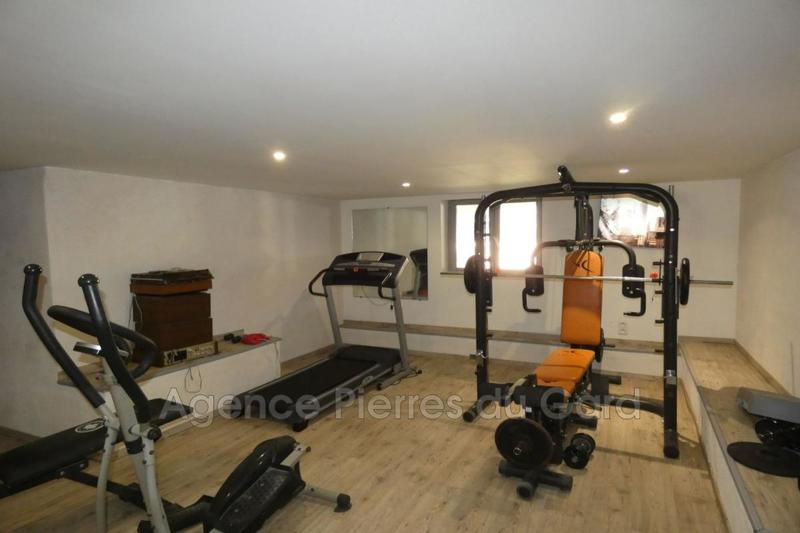 Villa - 320 m² - 10 pièces